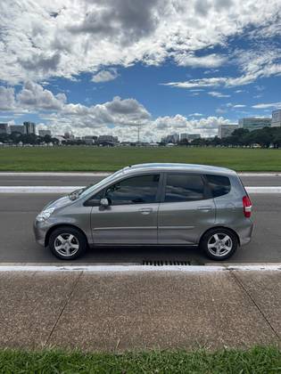 HONDA FIT 1.4 LXL 8V GASOLINA 4P AUTOMÁTICO
